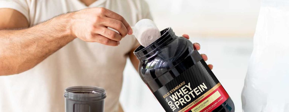 مکمل وی بدنسازی چیست؟ از کاربرد تا نحوه مصرف