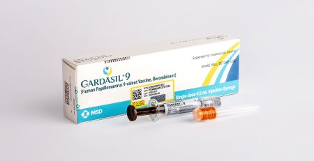 راهنمای جامع واکسن گارداسیل ۹: فواید، عوارض، سن تزریق و قیمت