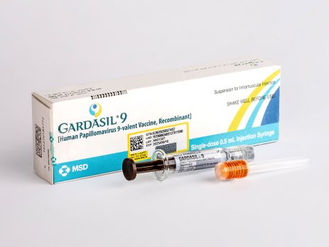 راهنمای جامع واکسن گارداسیل ۹: فواید، عوارض، سن تزریق و قیمت